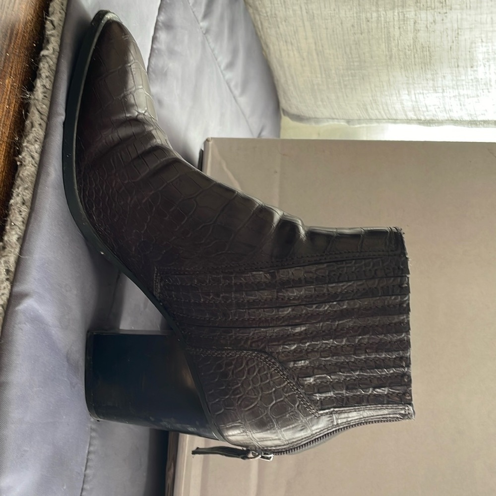 Burgundy heeled ankle boots